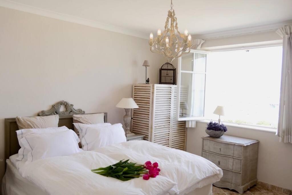 Bord De Mer - Ac, Wifi, Chic, Sea View, Beach 2 Minutes Walk Antibes Exteriör bild